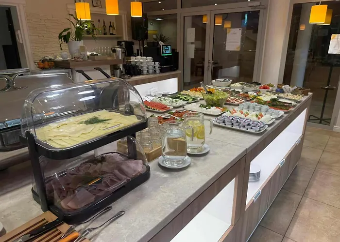 פארק נופש Bursztyn 3*